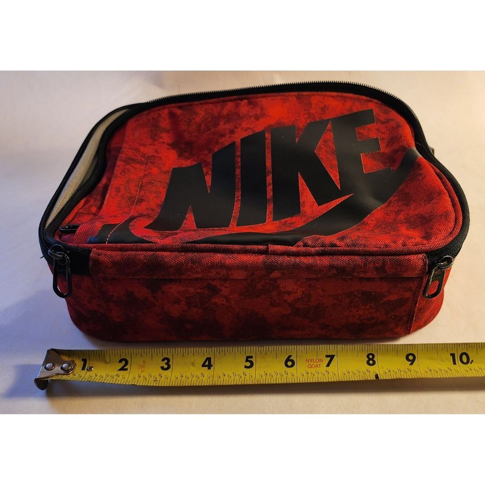 Nike Lunch Box - Picture 3 of 7